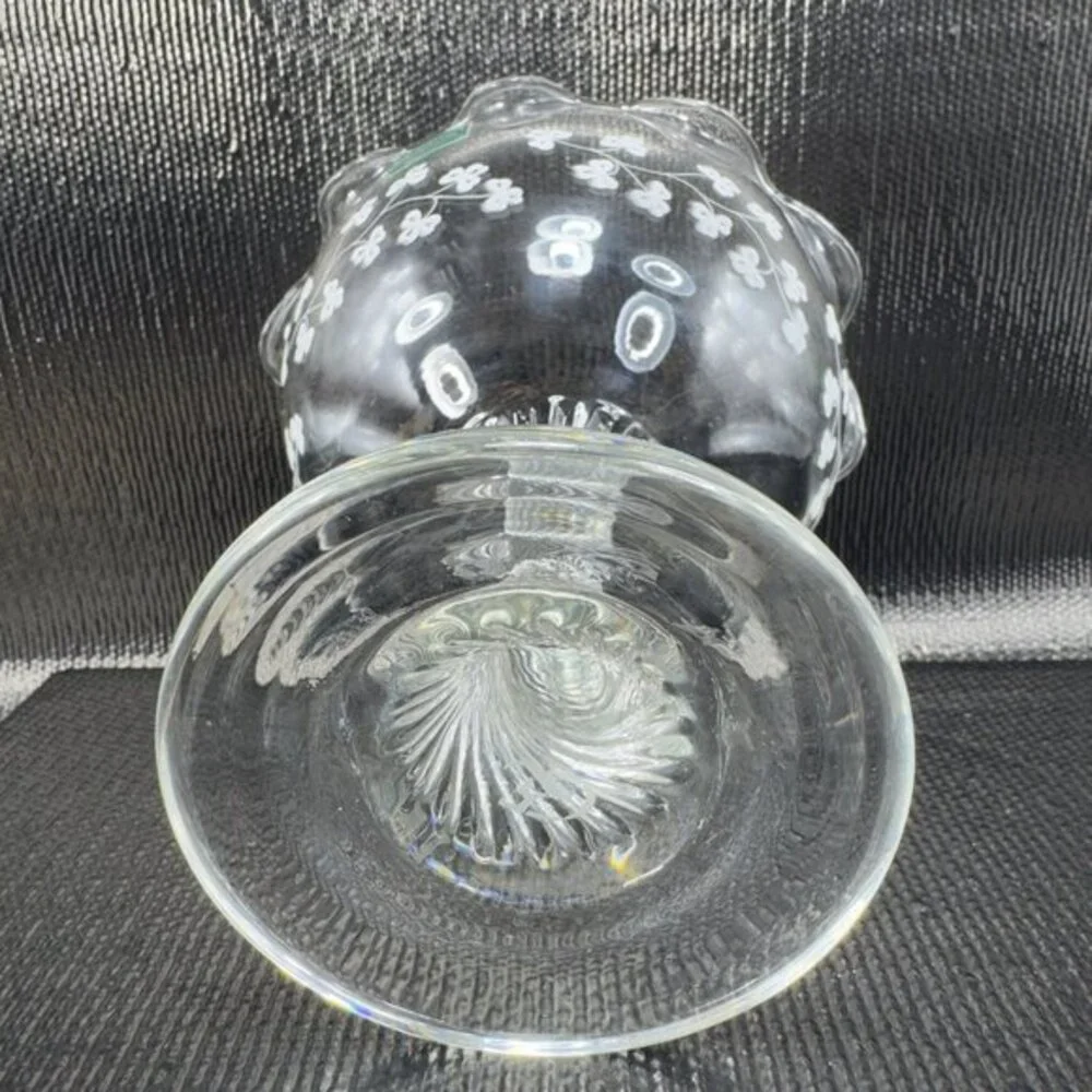 Eamon Glass Engraved Clover Ireland Swirl Footed Compote Dish‎ Bowl Clear Glass